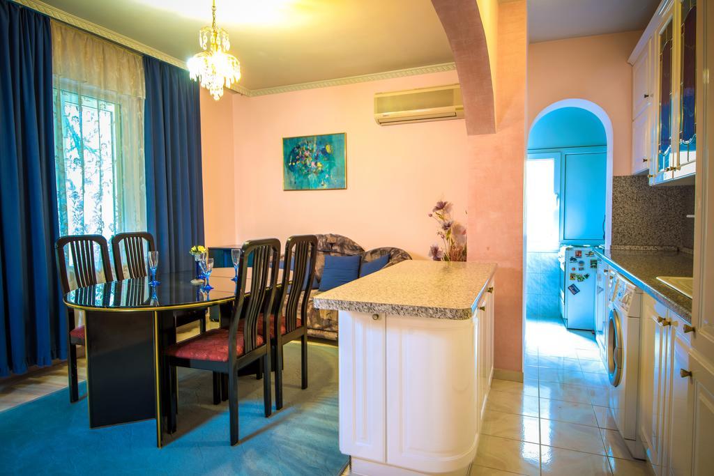 Apartment Elegance Stara Zagora Ngoại thất bức ảnh